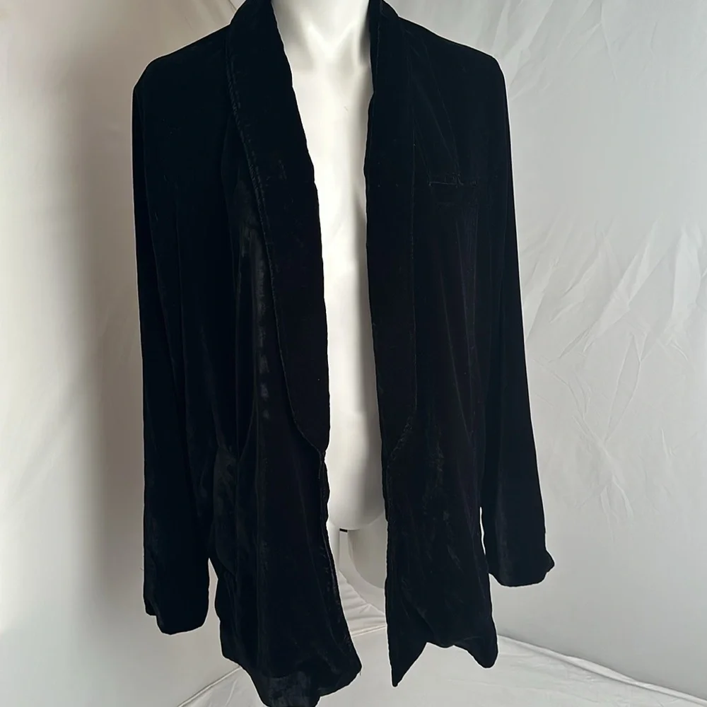 Free People Yesterday’s Muse black velvet boho longline open blazer